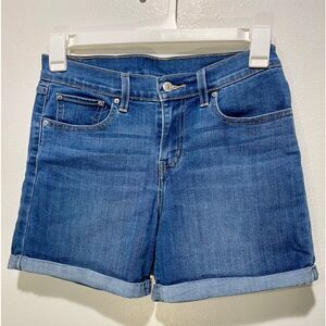 Levi’s jeans shorts blue denim summer casual Bermuda women’s 27